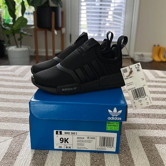 adidas gazelle silver green womens Adidas NMD_R1 Toddler's Shoes Core Black/Cloud White main image 0